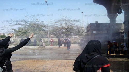 الحبس 4 سنوات لـ16