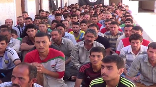 «داعش» يحتجز مئات