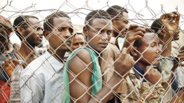 دور ايراني في تجنيد