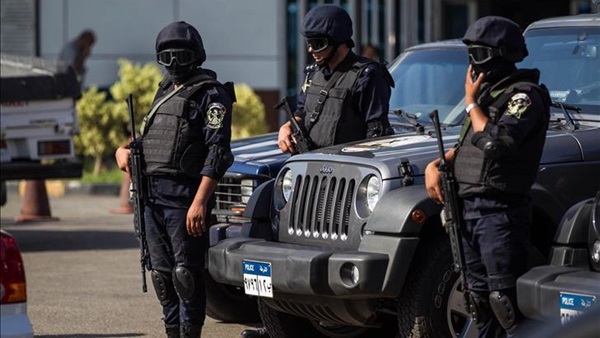 اختراقات الشرطة والخلايا