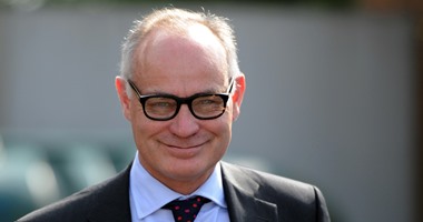 رئيس لجنة العلاقات