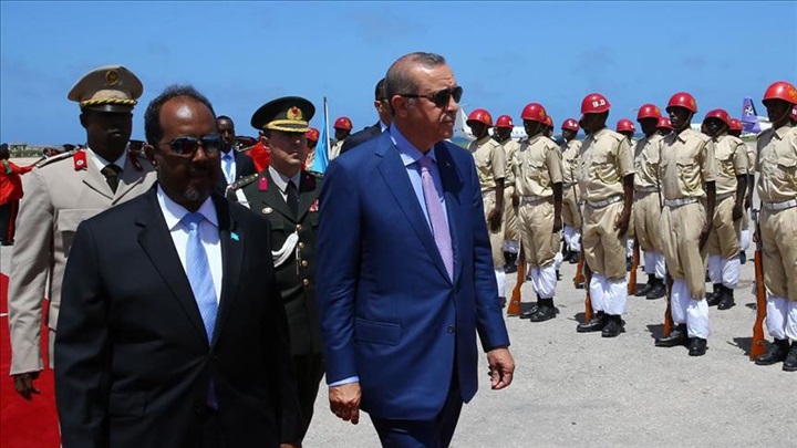 جولة ظريف الأفريقية..