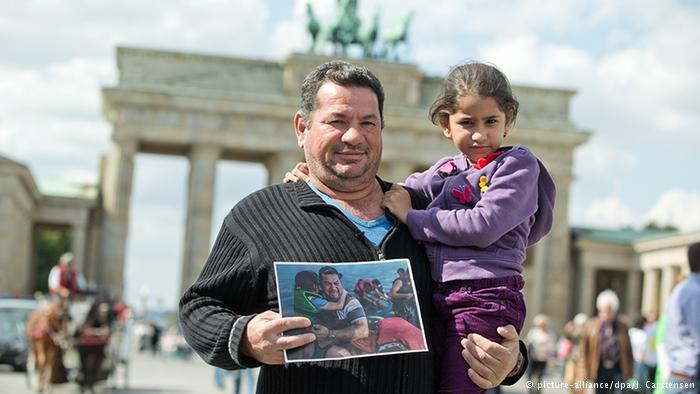 الترحيب باللاجئين