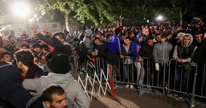 تحديات أزمة اللاجئين