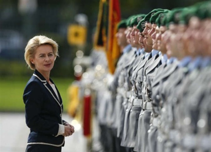 الجيش الألمانى يستعين