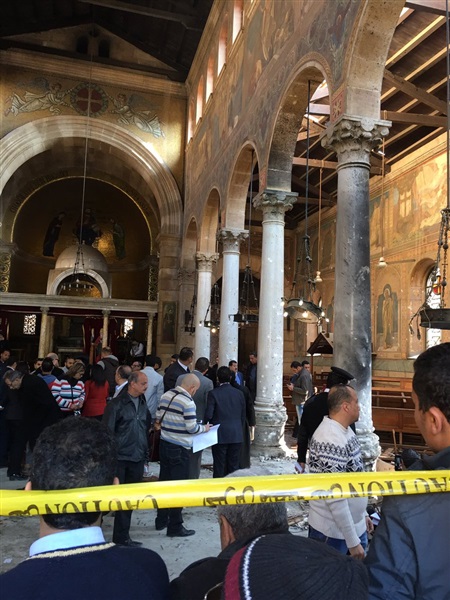 الكاتدرائية وفضح