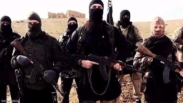 داعش يتلقى إعانات