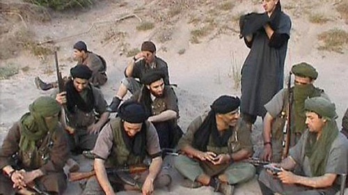 2 يناير: القاعدة