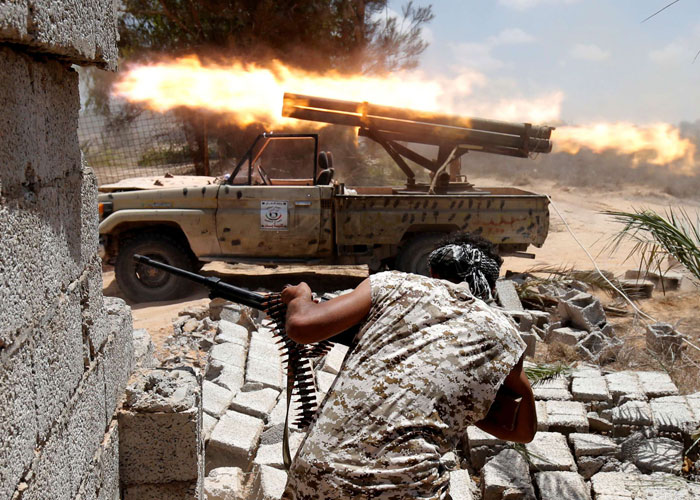 رغم تحرير سرت وبنغازي..