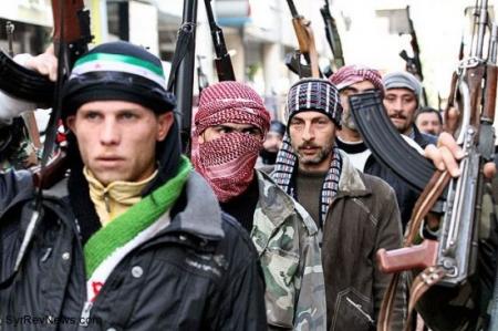 إحتضان الفصائل  ودعم