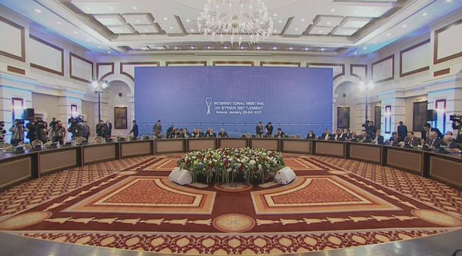 النظام  و المعارضة