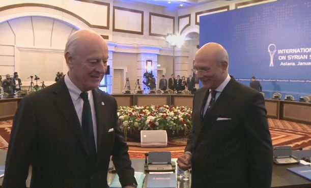 النظام  و المعارضة