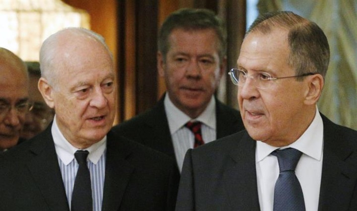 موسكو تواصل حل الأزمة