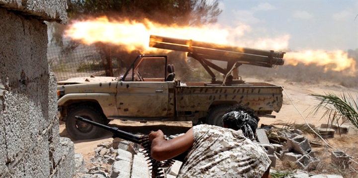 النفط الليبي.. بين