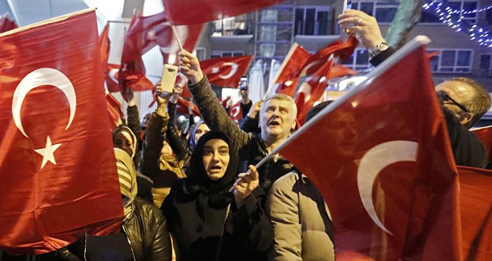 متظاهرون أتراك