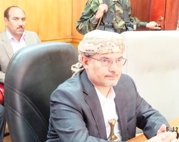 السيطرة علي التعليم: