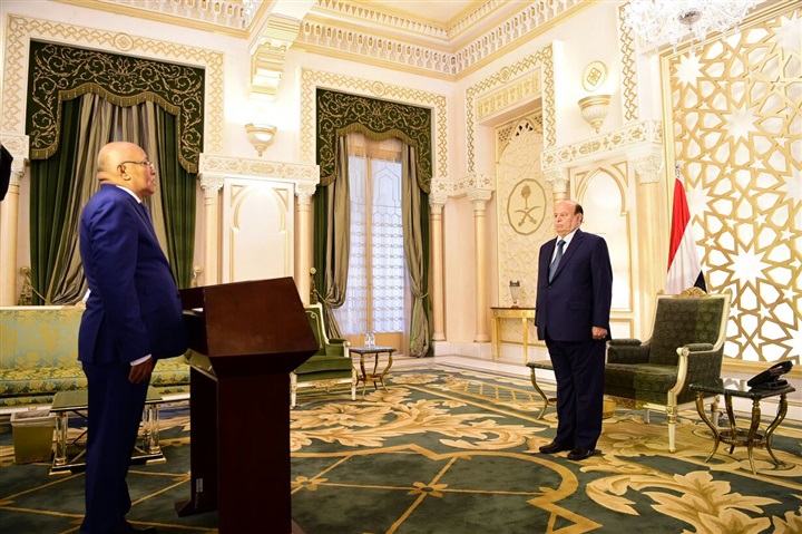 المشهد السياسي: