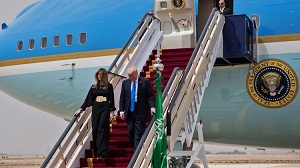 ترامب والقادة الـ50