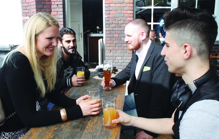 اللاجئون فى المانيا...