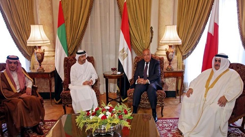 التأكيد علي العقوبات