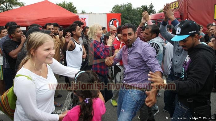 اللاجئون أزمة مستمرة