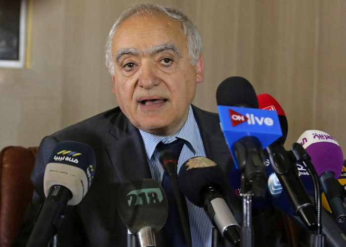 مع اجتماع اللجنة