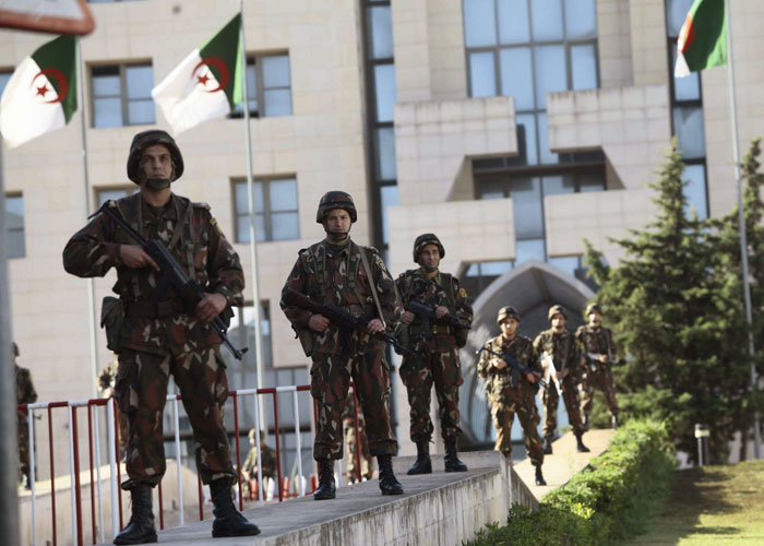 الجيش الجزائري يعلن