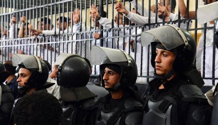 مصر: حكم بإعدام 4