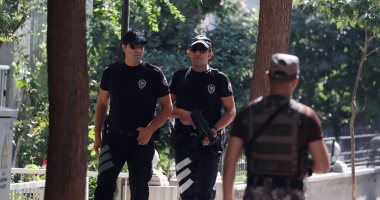 تركيا تعتقل العشرات