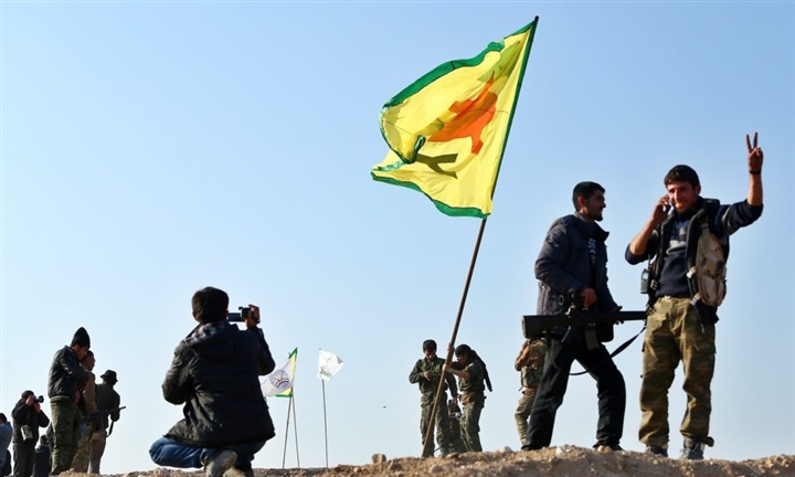 «الأكراد» يسعون إلى