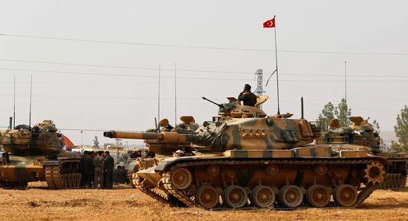 الجيش التركي يدمر