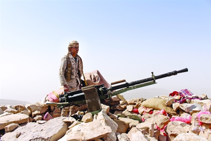 الجيش اليمني يقترب