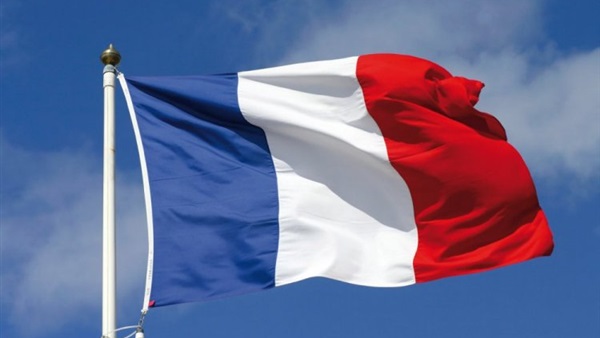 فرنسا تمنع حفل تبرعات