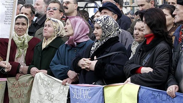 مسلمو صربيا يطالبون