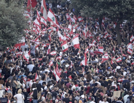 غضب لبنان يضع «حزب