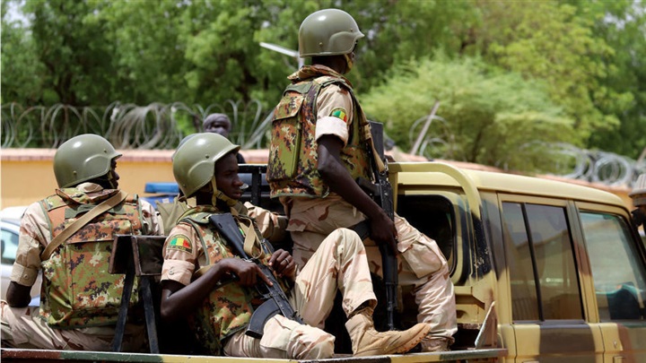  مالي: مقتل 24 جنديا