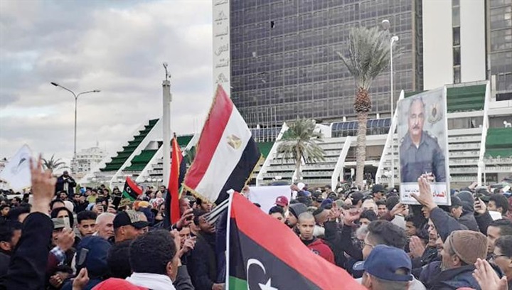 حفتر يدعو الليبيين