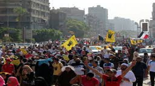 الإخوان تغطى فشلها