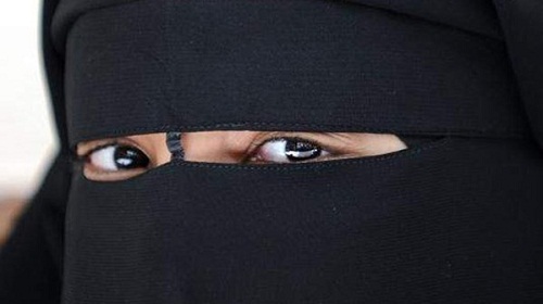 اليمن: مسلحون يتنكرون