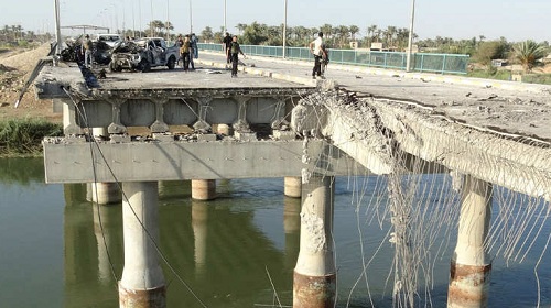 داعش ينسف جسرا في