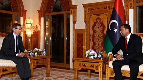 المشاركون في الحوار