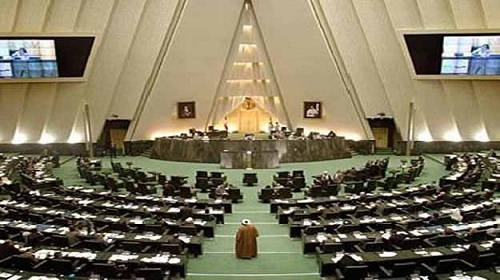 البحرين بين طائفية