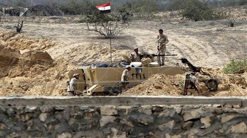 مقتل 8 من أنصار بيت