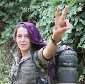 تركيا تمد داعش بالأكراد..