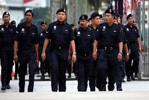 ماليزيا تنفي الانضمام