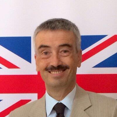 بوادر لحل الأزمة: