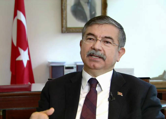 وزير الدفاع التركي،