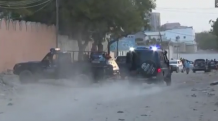 بدعوى استهداف الكفار..