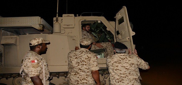فرار جماعي للحوثيين..