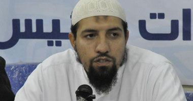 الدكتور أحمد شكري